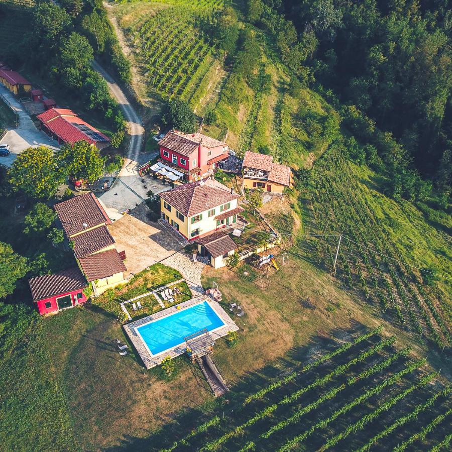Tenuta Monteoliveto - Family Cottage - Agriturismo Nelle Langhe Vesime Экстерьер фото