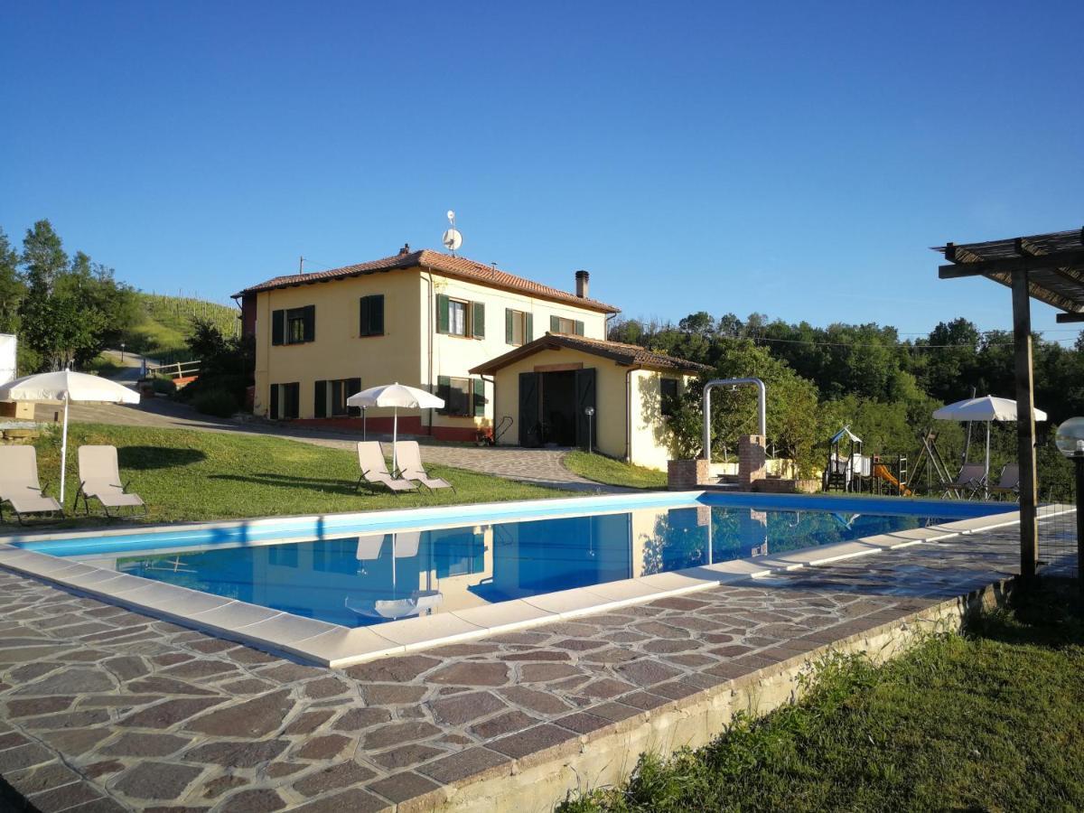 Tenuta Monteoliveto - Family Cottage - Agriturismo Nelle Langhe Vesime Экстерьер фото